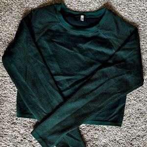 Womens waffle knit long sleeved workout top